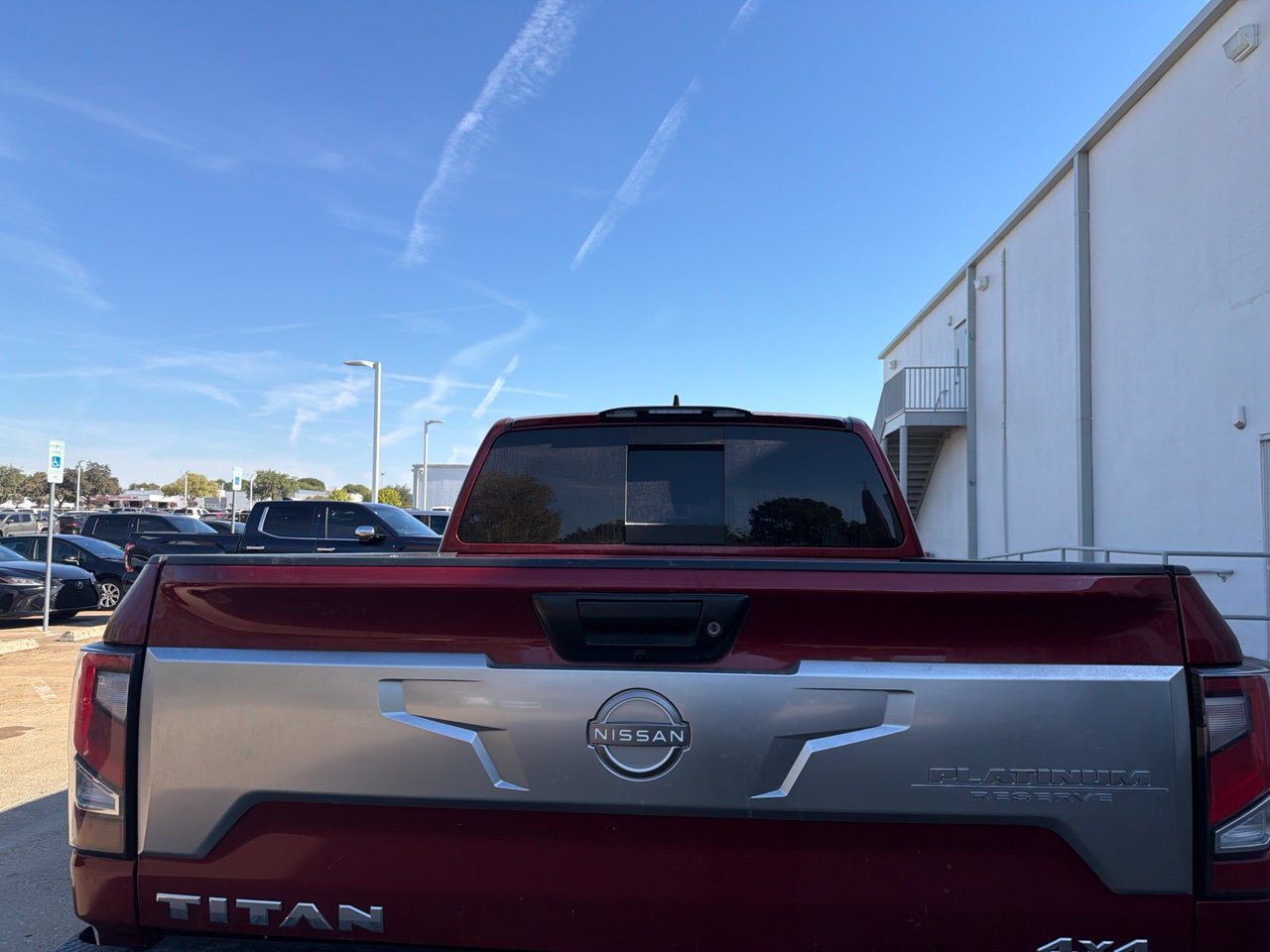 Used 2023 Nissan Titan Platinum Reserve w/ Moonroof Package AWD/4WD image 4