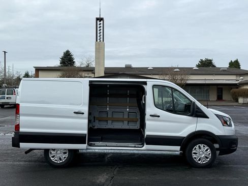 Used 2025 Ford Transit 250 Low Roof w/ Exterior Upgrade Package RWD image 23