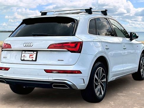 Used 2019 Audi Q5 2.0T Premium w/ Convenience Package AWD/4WD image 4