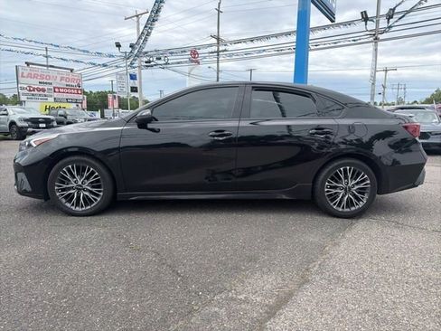 Used 2023 Kia Forte GT-Line w/ GT-Line Premium Package FWD image 6