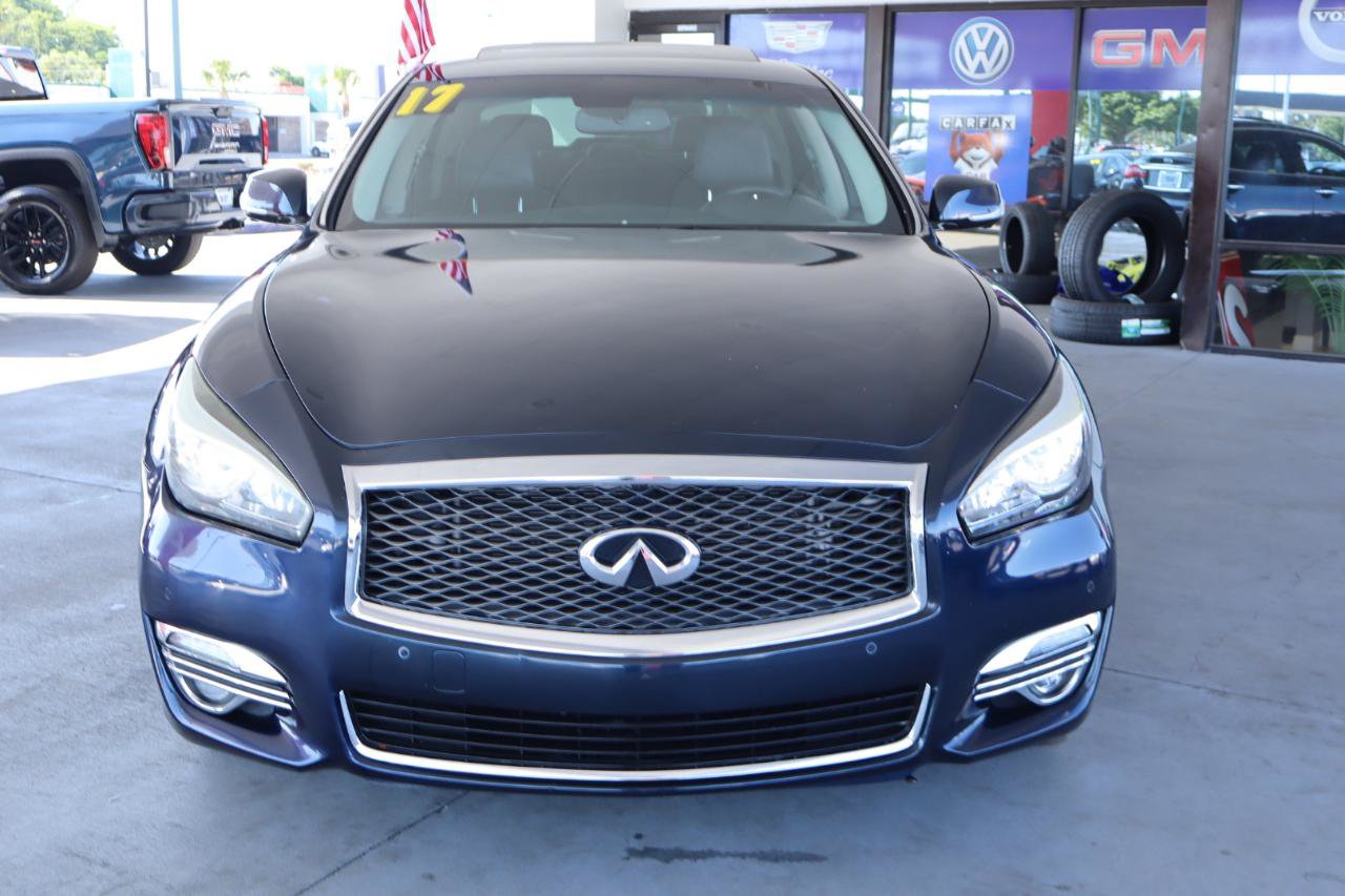 Used 2017 INFINITI Q70 L 3.7 AWD/4WD image 13
