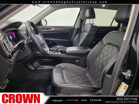 Used 2024 Volkswagen Atlas SEL Premium R-Line image 26