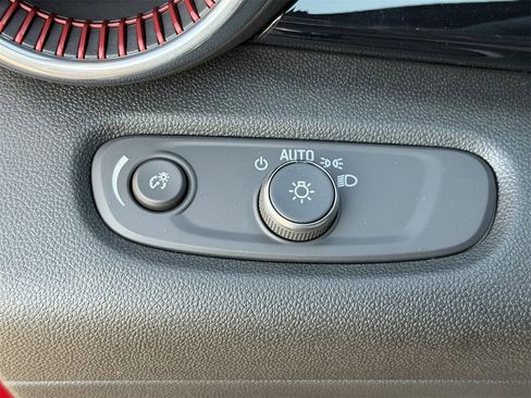 New 2026 Chevrolet Trax RS image 20