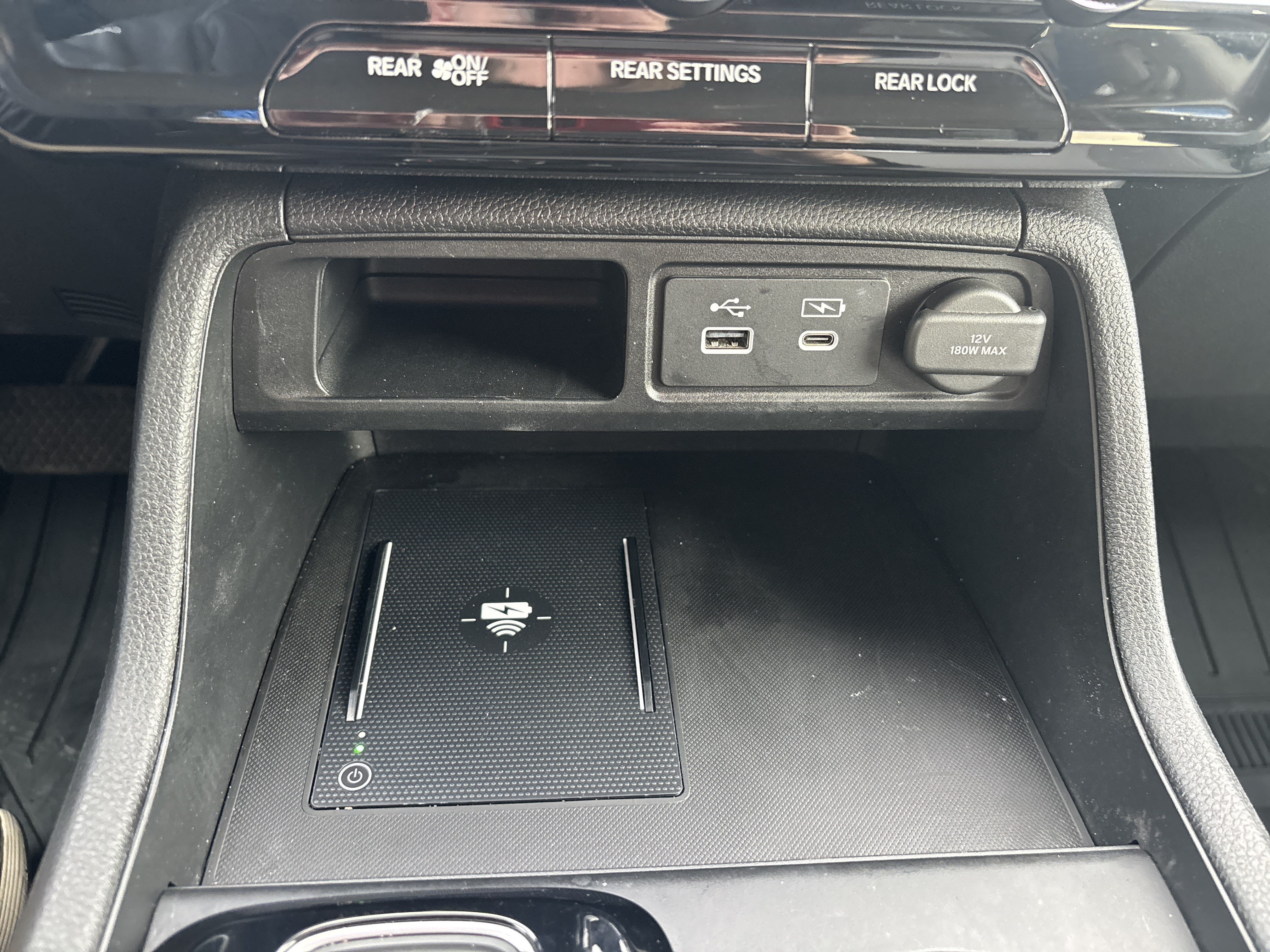 Used 2025 Honda Pilot EX-L image 16