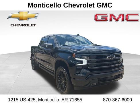 Used 2024 Chevrolet Silverado 1500 High Country w/ Midnight Edition AWD/4WD image 1
