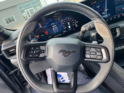 Used 2024 Ford Mustang Dark Horse image 19