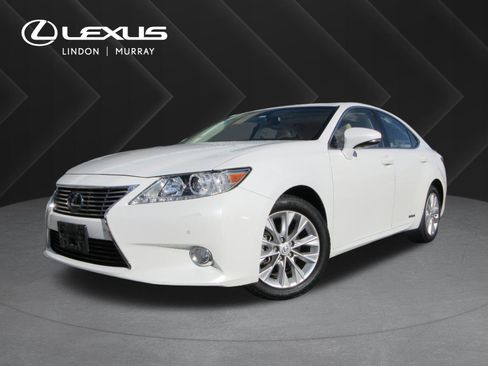 Used 2013 Lexus ES 300h w/ Luxury Pkg FWD image 1