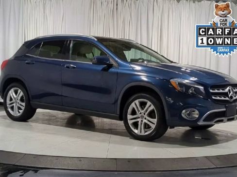Used 2019 Mercedes-Benz GLA 250 4MATIC image 2