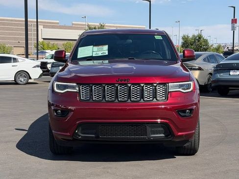 Used 2021 Jeep Grand Cherokee Laredo X RWD image 11