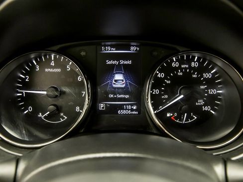 Used 2018 Nissan Rogue Sport SV w/ SV All-Weather Package FWD image 16