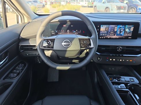 New 2026 Nissan Murano SV AWD/4WD image 12