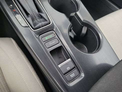 Certified 2023 Honda Civic LX image 25