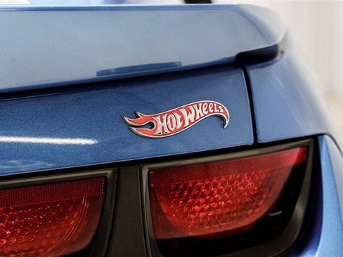 Used 2013 Chevrolet Camaro LT w/ Hot Wheels Special Edition RWD image 7