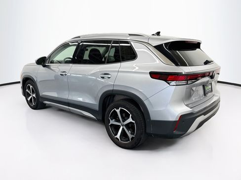 Used 2026 Volkswagen Tiguan SE FWD image 5