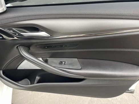 Used 2020 BMW M5 w/ Executive Package image 24