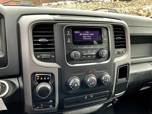 Used 2016 RAM 1500 Express image 29