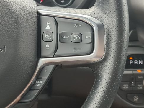 New 2026 RAM 1500 Express AWD/4WD image 23