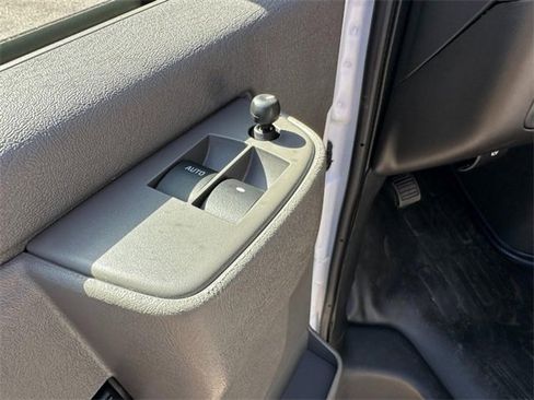 New 2025 Chevrolet Express 2500 w/ Driver Convenience Package image 9