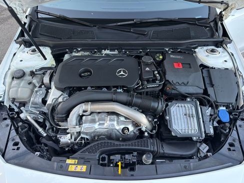 Used 2025 Mercedes-Benz CLA 250 image 12