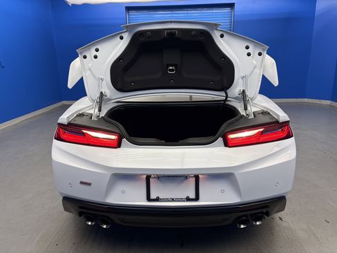 Used 2017 Chevrolet Camaro SS image 28