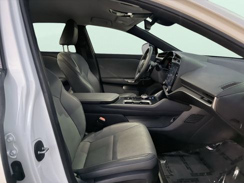 Used 2025 Lexus RZ 450e image 45