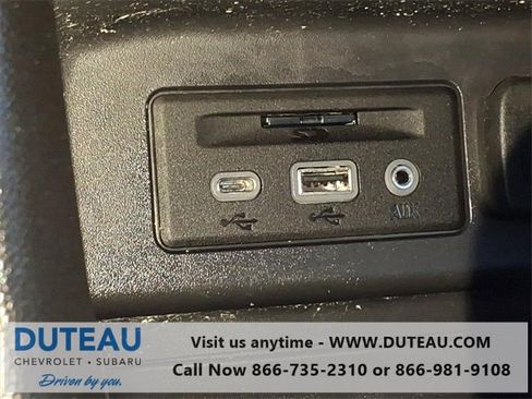 Used 2022 Chevrolet Equinox RS w/ RS Leather Package image 16