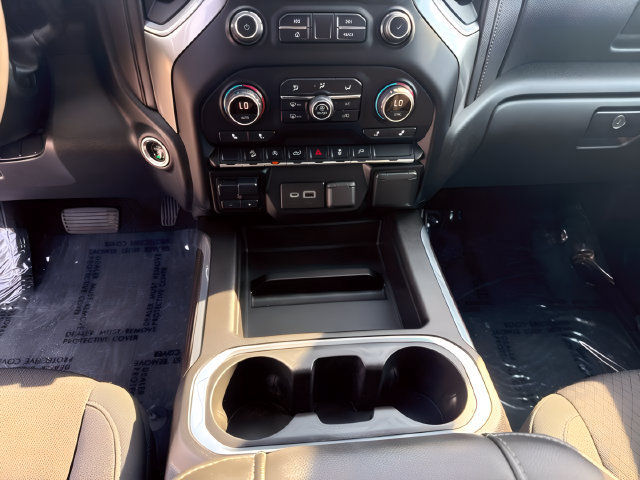 Used 2020 Chevrolet Silverado 1500 LT Trail Boss AWD/4WD image 27