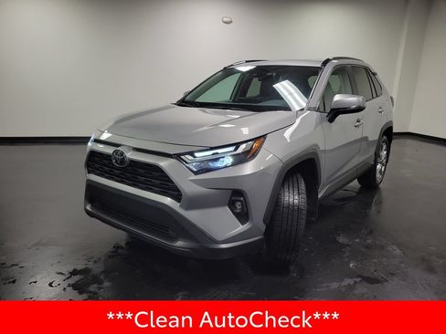 Used 2024 Toyota RAV4 XLE Premium w/ Weather Package AWD/4WD image 4