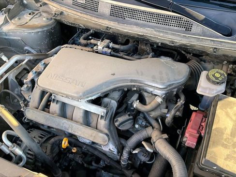 Used 2020 Nissan Rogue Sport SV image 32