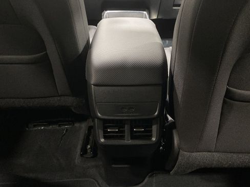 Used 2025 Chevrolet Equinox LT image 21