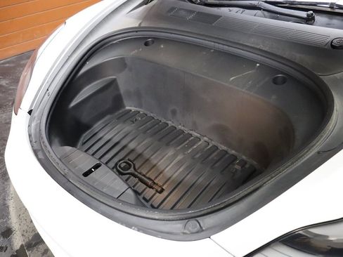 Used 2022 Tesla Model 3 image 3