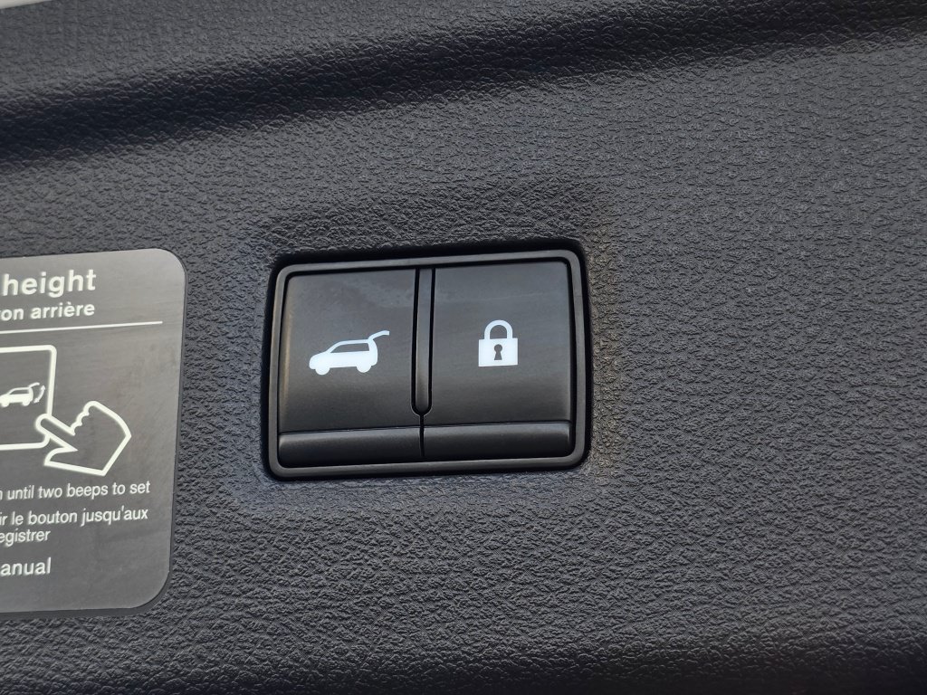 Used 2023 INFINITI QX50 Sport AWD/4WD image 24