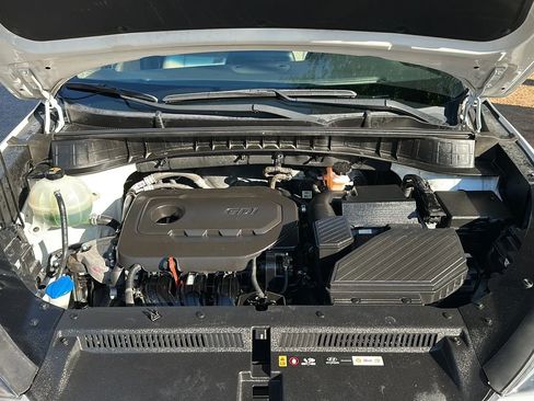 Used 2019 Hyundai Tucson Sport w/ Cargo Package FWD image 9