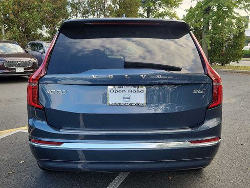 Used 2025 Volvo XC90 B6 Ultra w/ Protection Package Premier AWD/4WD image 5