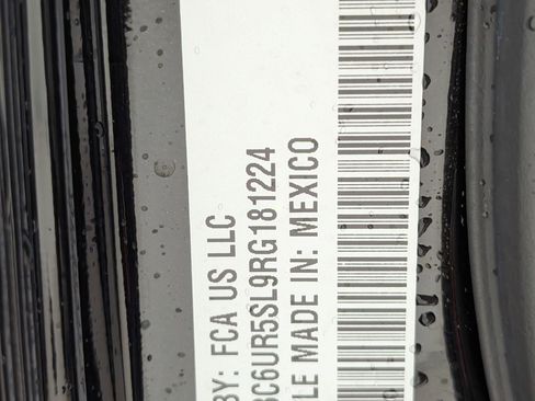 Used 2024 RAM 2500 Limited image 20