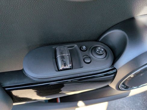 Used 2021 MINI Cooper S w/ Driver Assistance Package image 23