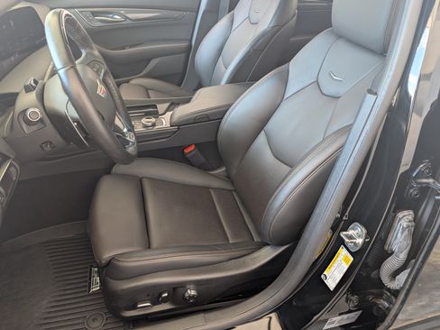 Used 2025 Cadillac CT5 V RWD image 16