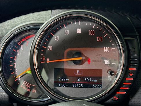 Used 2016 MINI Cooper 4-Door Hardtop image 6