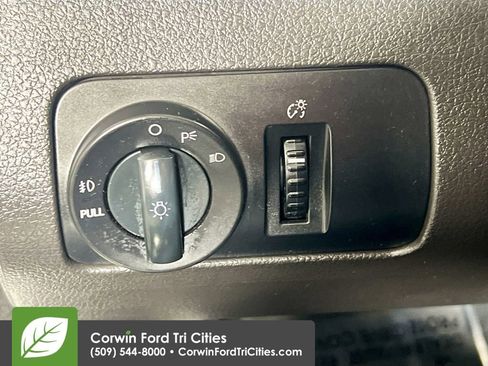 Used 2006 Ford Mustang GT Premium image 19