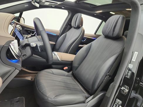 Certified 2023 Mercedes-Benz EQS 580 4MATIC SUV image 10