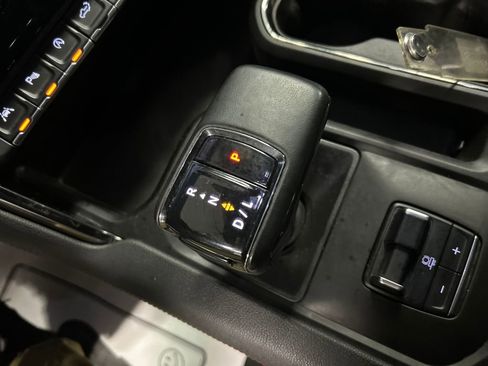 Used 2023 GMC Sierra 1500 AT4 w/ Technology Package image 20