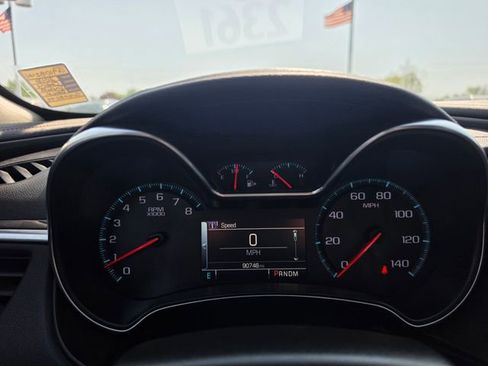 Used 2016 Chevrolet Impala LT FWD image 26