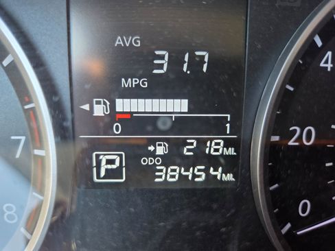 Used 2024 Nissan Kicks S FWD image 19