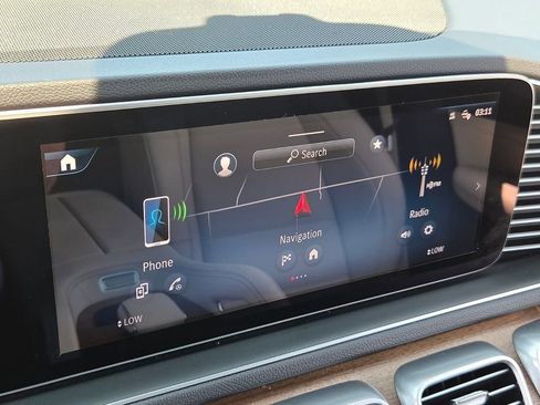 Used 2025 Mercedes-Benz GLE 350 4MATIC image 20