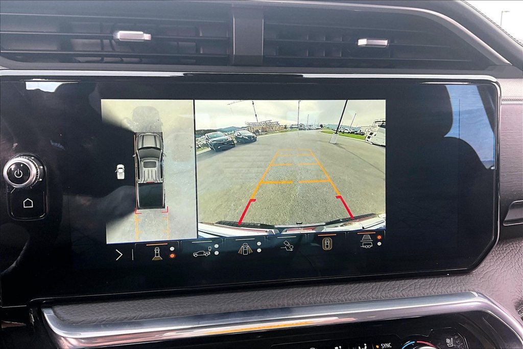 Used 2024 GMC Sierra 1500 Denali w/ Technology Package AWD/4WD image 22