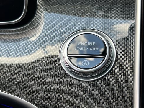 Used 2024 Mercedes-Benz CLE 300 4MATIC Coupe image 19