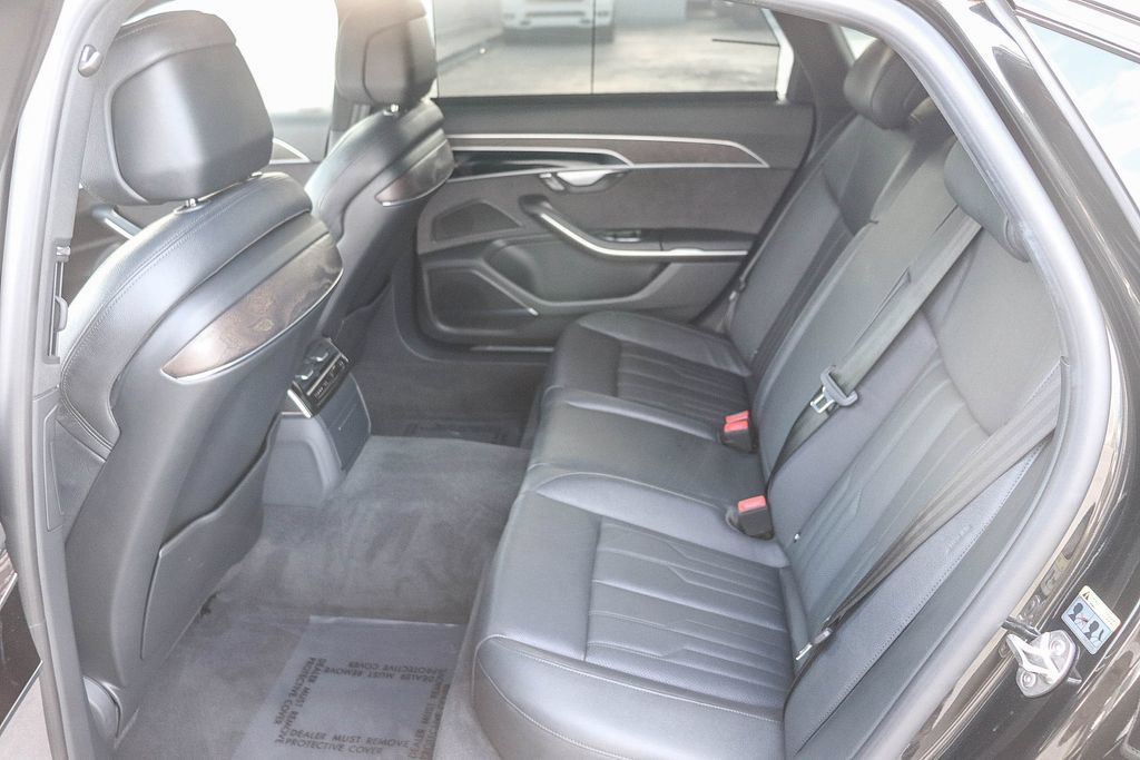Used 2022 Audi A8 L 3.0T w/ Executive Package AWD/4WD image 22