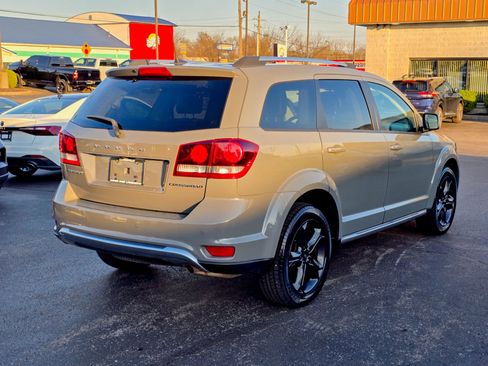 Used 2020 Dodge Journey Crossroad image 25