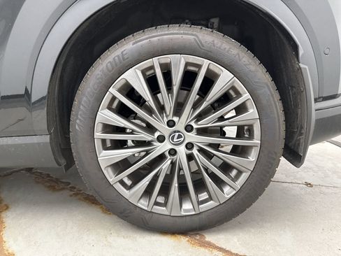 Used 2024 Lexus RX 350 AWD w/ Convenience Package image 13