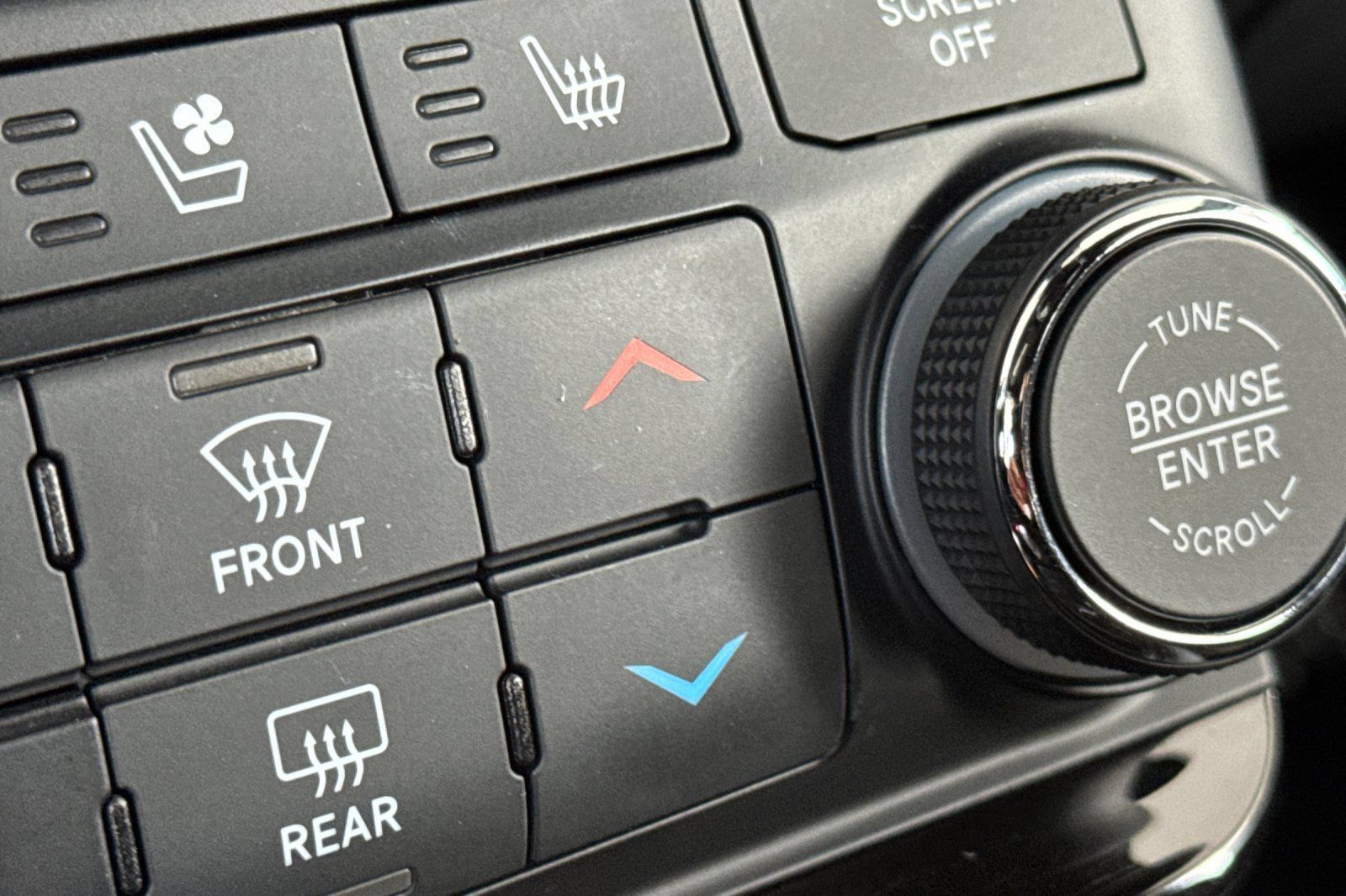 Used 2024 Dodge Durango GT AWD/4WD image 30